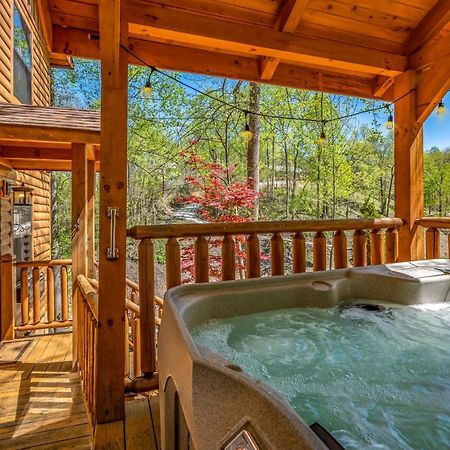Permanent Vacation-Private Honeymoon Cabin With Hot Tub 塞维尔维尔 外观 照片